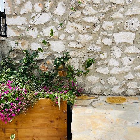 Mpolanos Guesthouse Химар Екстериор снимка
