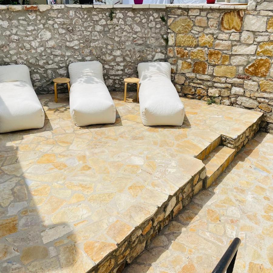 Mpolanos Guesthouse Химар Екстериор снимка